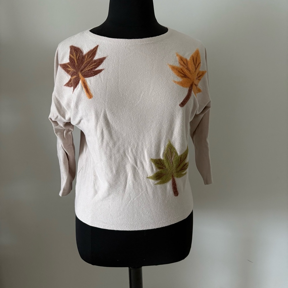 Autumn Leaf Patterned Women's Sweater